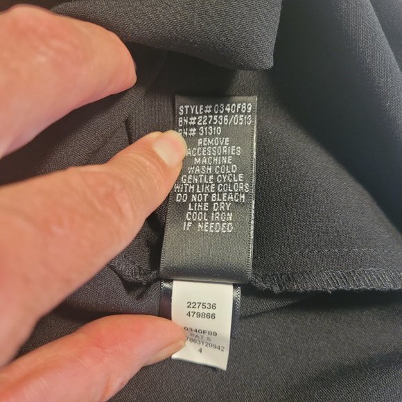 Bodycon Color Block Cap Sleeve Belted Dress by AB Studio.  Size 4 - Picture 9 of 9